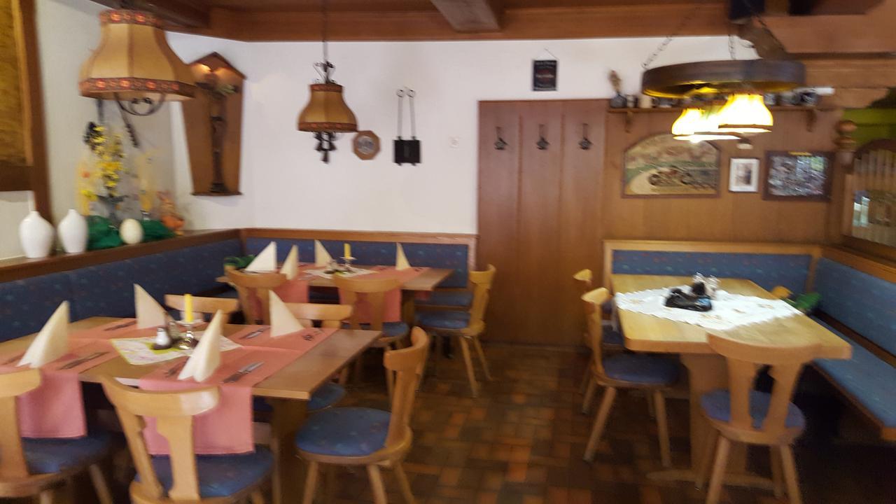 Schwarzwaldgasthof Baeren Titisee-Neustadt Ngoại thất bức ảnh